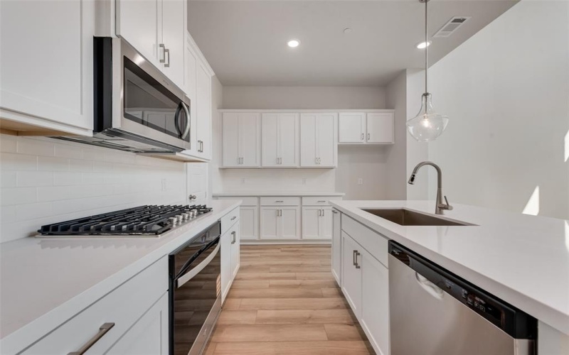 8313 Huron Peak Drive, Frisco, TX 75034, 3 Habitaciones Habitaciones , ,3 BañosBaños,Residential,En Venta,8313 Huron Peak Drive,0,20990339