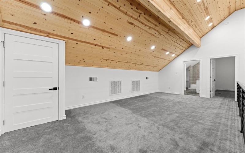601 E 7th Street, McGregor, TX 76657, 5 Habitaciones Habitaciones , ,3 BañosBaños,Residential,En Venta,601 E 7th Street,20990401