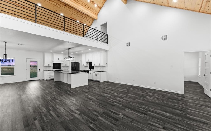 601 E 7th Street, McGregor, TX 76657, 5 Habitaciones Habitaciones , ,3 BañosBaños,Residential,En Venta,601 E 7th Street,20990401