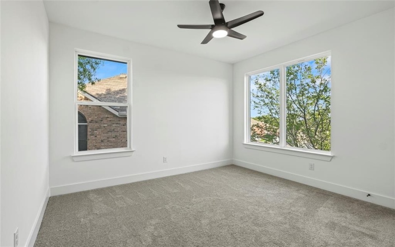 3100 Oak Bourne Drive, Arlington, TX 76016, 5 Habitaciones Habitaciones , ,3 BañosBaños,Residential,En Venta,3100 Oak Bourne Drive,20990458