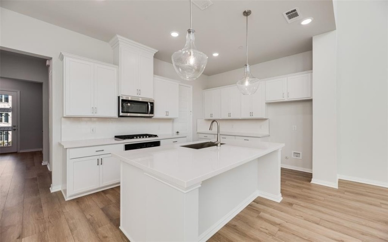 8345 Huron Peak Drive, Frisco, TX 75034, 3 Bedrooms Bedrooms, ,3 BathroomsBathrooms,Residential,For Sale,8345 Huron Peak Drive,0,20990583