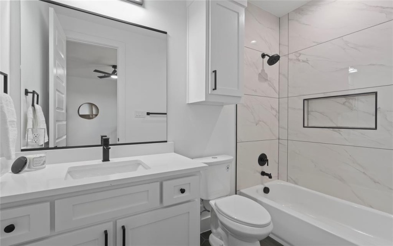3200 Oak Bourne Drive, Arlington, TX 76016, 4 Habitaciones Habitaciones , ,3 BañosBaños,Residential,En Venta,3200 Oak Bourne Drive,20990585