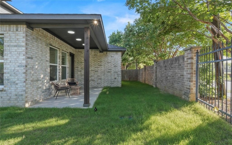 3200 Oak Bourne Drive, Arlington, TX 76016, 4 Habitaciones Habitaciones , ,3 BañosBaños,Residential,En Venta,3200 Oak Bourne Drive,20990585