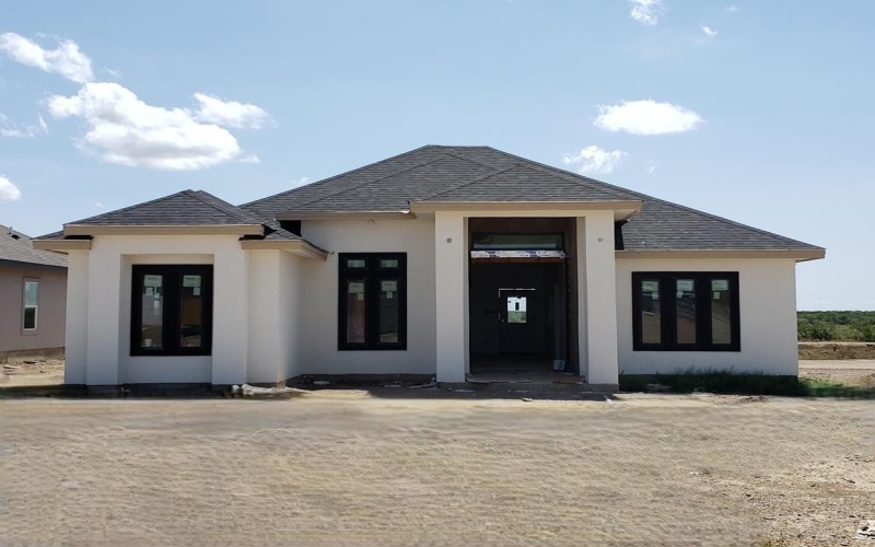 3207 ETHEL DR., Eagle Pass, TX 78852, 3 Bedrooms Bedrooms, ,2 BathroomsBathrooms,Residential,For Sale,3207 ETHEL DR.,79494