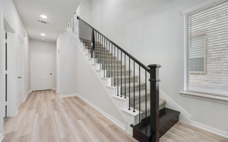 8087 Challenger Street, Frisco, TX 75034, 3 Habitaciones Habitaciones , ,3 BañosBaños,Residential,En Venta,8087 Challenger Street,0,20990637