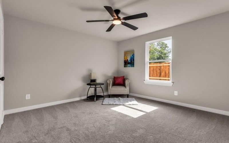 702 Crenshaw Street, Terrell, TX 75160, 4 Habitaciones Habitaciones , ,2 BañosBaños,Residential,En Venta,702 Crenshaw Street,20990667