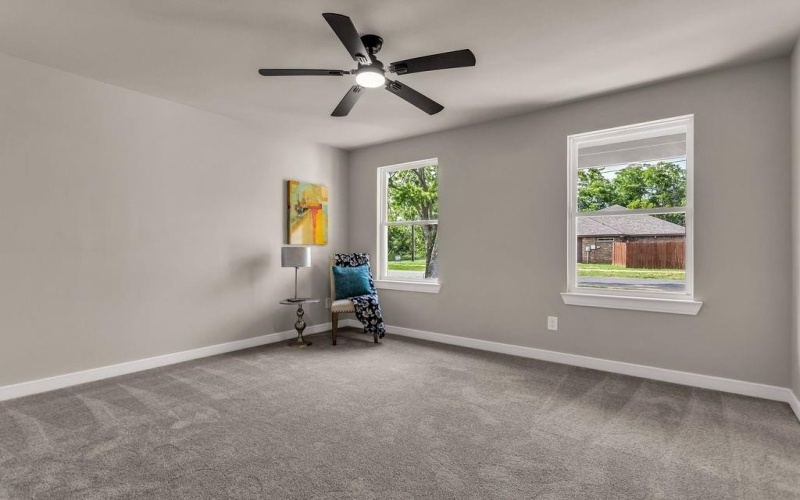 702 Crenshaw Street, Terrell, TX 75160, 4 Habitaciones Habitaciones , ,2 BañosBaños,Residential,En Venta,702 Crenshaw Street,20990667