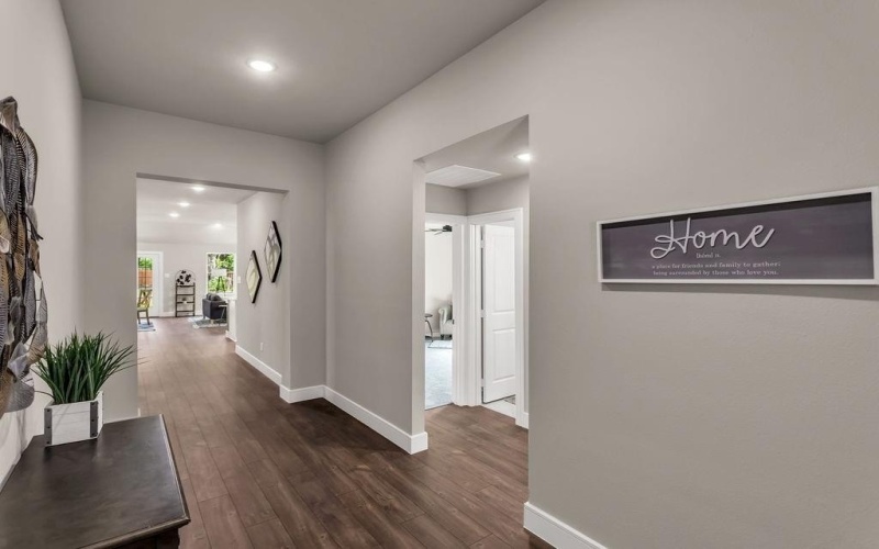 702 Crenshaw Street, Terrell, TX 75160, 4 Habitaciones Habitaciones , ,2 BañosBaños,Residential,En Venta,702 Crenshaw Street,20990667