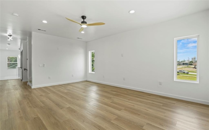 2212 Anderson Street, Dallas, TX 75215, 3 Bedrooms Bedrooms, ,3 BathroomsBathrooms,Residential,For Sale,2212 Anderson Street,20990680