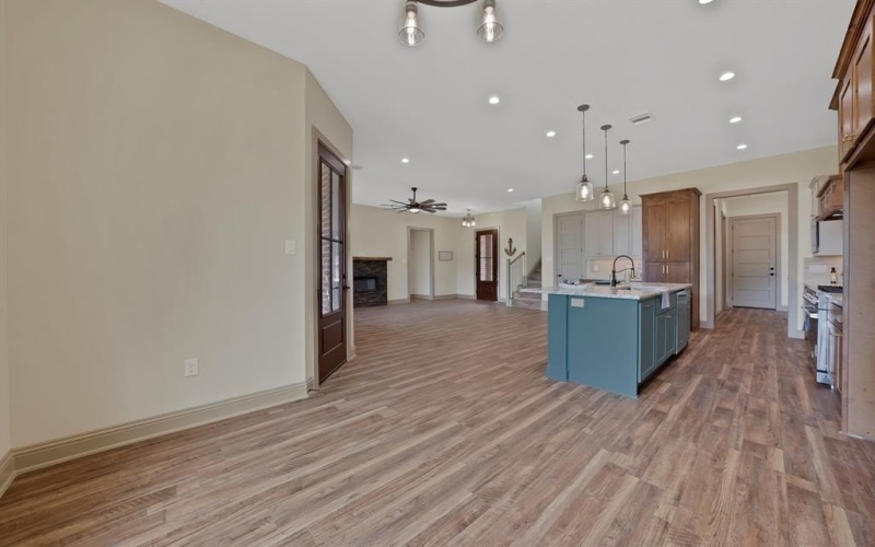 1211 Woodcrest Drive, Kemp, TX 75143, 4 Habitaciones Habitaciones , ,3 BañosBaños,Residential,En Venta,1211 Woodcrest Drive,20990755