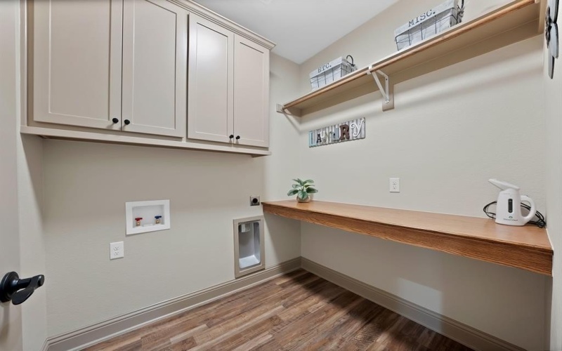 1211 Woodcrest Drive, Kemp, TX 75143, 4 Habitaciones Habitaciones , ,3 BañosBaños,Residential,En Venta,1211 Woodcrest Drive,20990755