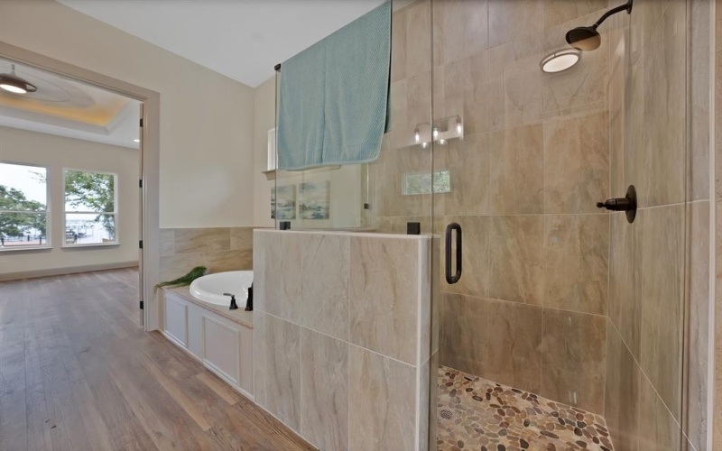 1211 Woodcrest Drive, Kemp, TX 75143, 4 Habitaciones Habitaciones , ,3 BañosBaños,Residential,En Venta,1211 Woodcrest Drive,20990755