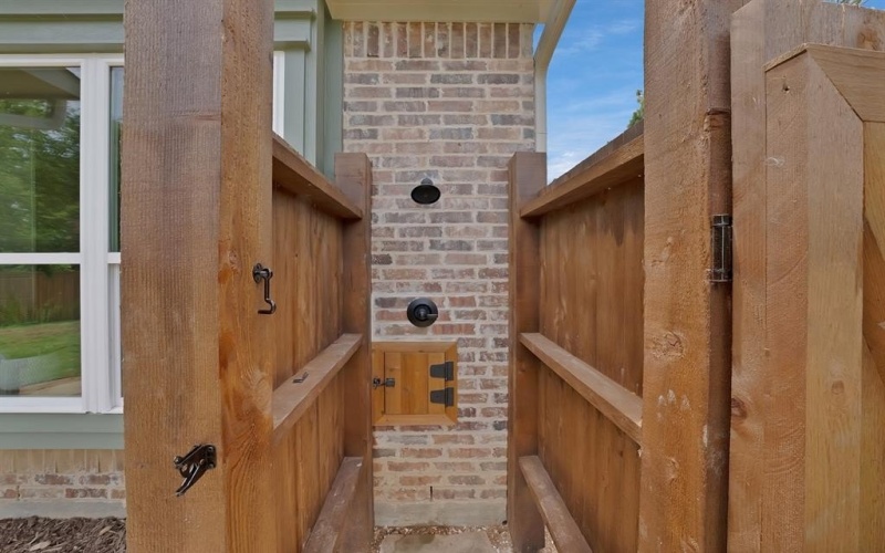 1211 Woodcrest Drive, Kemp, TX 75143, 4 Habitaciones Habitaciones , ,3 BañosBaños,Residential,En Venta,1211 Woodcrest Drive,20990755