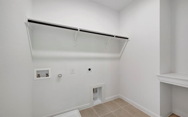 4716 Maxwell Drive, McKinney, TX 75071, 3 Bedrooms Bedrooms, ,2 BathroomsBathrooms,Residential,For Sale,4716 Maxwell Drive,0,20990978