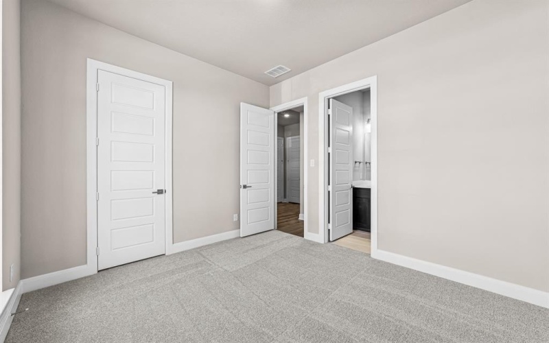 4225 Silver Spur Court, Aubrey, TX 76227, 4 Habitaciones Habitaciones , ,3 BañosBaños,Residential,En Venta,4225 Silver Spur Court,0,20990986