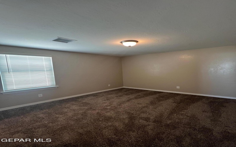 320 Hidden Gem Street, El Paso, TX 79928, 4 Habitaciones Habitaciones , ,1 BañoBaños,Residential,En Venta,320 Hidden Gem Street,925876