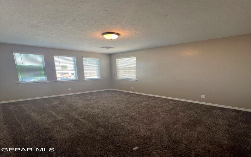 320 Hidden Gem Street, El Paso, TX 79928, 4 Habitaciones Habitaciones , ,1 BañoBaños,Residential,En Venta,320 Hidden Gem Street,925876