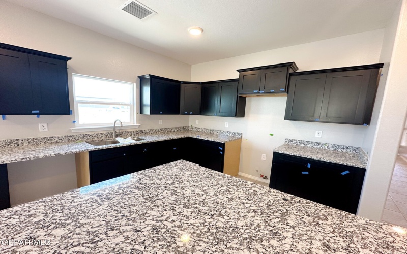 12577 POLO NORTE Drive, El Paso, TX 79934, 4 Habitaciones Habitaciones , ,2 BañosBaños,Residential,En Venta,12577 POLO NORTE Drive,925894