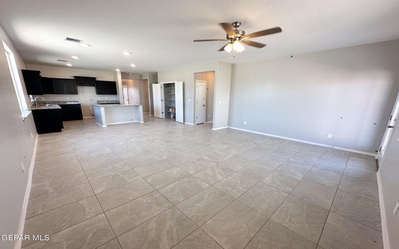 12577 POLO NORTE Drive, El Paso, TX 79934, 4 Habitaciones Habitaciones , ,2 BañosBaños,Residential,En Venta,12577 POLO NORTE Drive,925894