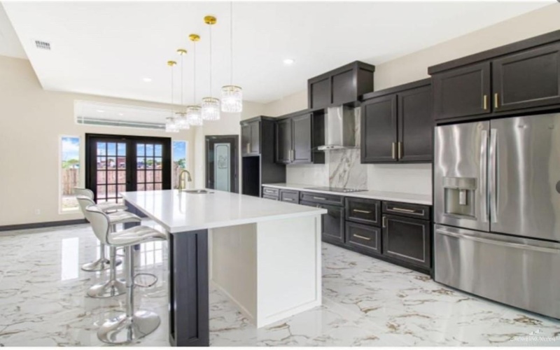 3104 E Brazil Avenue, Hidalgo, TX 78557, 4 Bedrooms Bedrooms, ,3 BathroomsBathrooms,Residential,For Sale,3104 E Brazil Avenue,472610