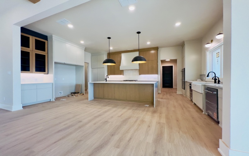 10817 Granby Avenue, Lubbock, TX 79424, 4 Habitaciones Habitaciones , ,3 BañosBaños,Residential,En Venta,10817 Granby Avenue,202557371