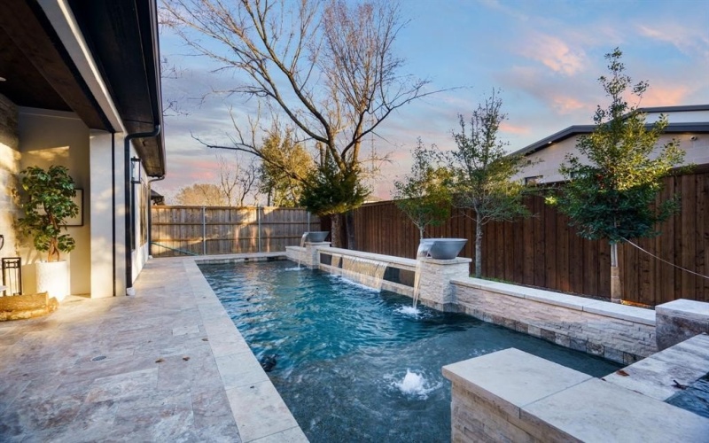 3300 Jackson Court, Grapevine, TX 76092, 5 Bedrooms Bedrooms, ,6 BathroomsBathrooms,Residential,For Sale,3300 Jackson Court,20824864