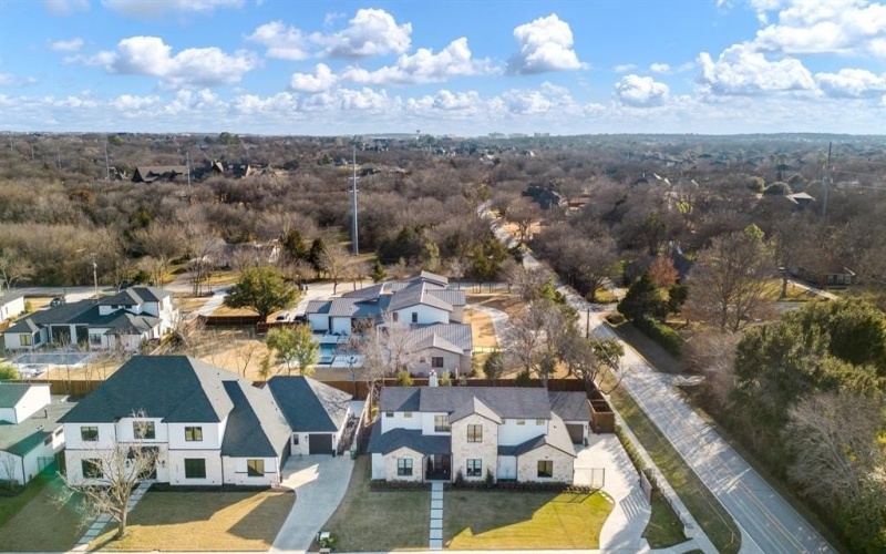 3300 Jackson Court, Grapevine, TX 76092, 5 Bedrooms Bedrooms, ,6 BathroomsBathrooms,Residential,For Sale,3300 Jackson Court,20824864