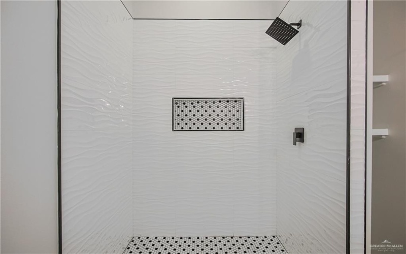 1314 Apache Trail, Alamo, TX 78516, 3 Bedrooms Bedrooms, ,2 BathroomsBathrooms,Residential,For Sale,1314 Apache Trail,475288
