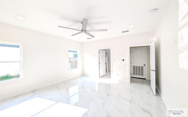 200 BROOKS CIRCLE NORTH, LA FERIA, TX 78559, 3 Habitaciones Habitaciones , ,2 BañosBaños,Residential,En Venta,200 BROOKS CIRCLE NORTH,29764282