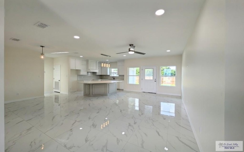 200 BROOKS CIRCLE NORTH, LA FERIA, TX 78559, 3 Habitaciones Habitaciones , ,2 BañosBaños,Residential,En Venta,200 BROOKS CIRCLE NORTH,29764282