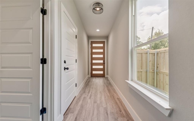 3703 York Street, Dallas, TX 75210, 3 Bedrooms Bedrooms, ,2 BathroomsBathrooms,Residential,For Sale,3703 York Street,20951700