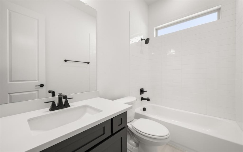 2102 Pelican Drive, Mansfield, TX 76063, 4 Bedrooms Bedrooms, ,3 BathroomsBathrooms,Residential,For Sale,2102 Pelican Drive,0,20991283