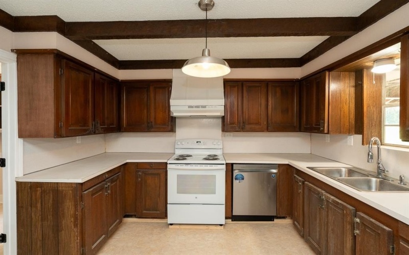 24070 hwy 31, Kilgore, TX 75662, 4 Habitaciones Habitaciones , ,3 BañosBaños,Residential,En Venta,24070 hwy 31,20991414
