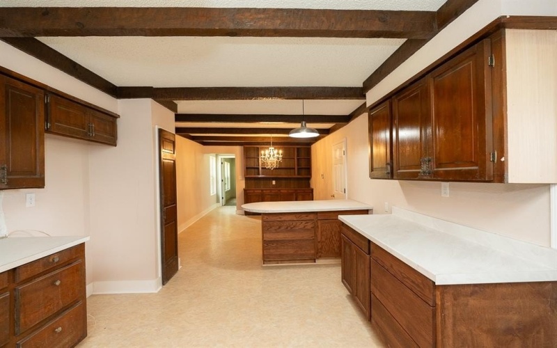 24070 hwy 31, Kilgore, TX 75662, 4 Habitaciones Habitaciones , ,3 BañosBaños,Residential,En Venta,24070 hwy 31,20991414