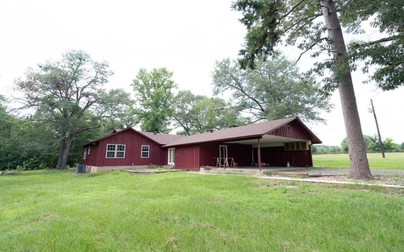 24070 hwy 31, Kilgore, TX 75662, 4 Habitaciones Habitaciones , ,3 BañosBaños,Residential,En Venta,24070 hwy 31,20991414