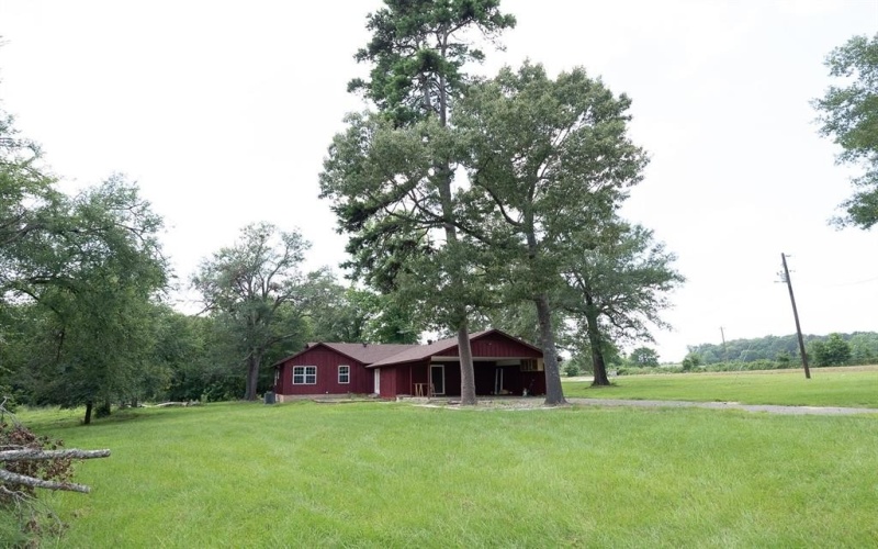 24070 hwy 31, Kilgore, TX 75662, 4 Habitaciones Habitaciones , ,3 BañosBaños,Residential,En Venta,24070 hwy 31,20991414