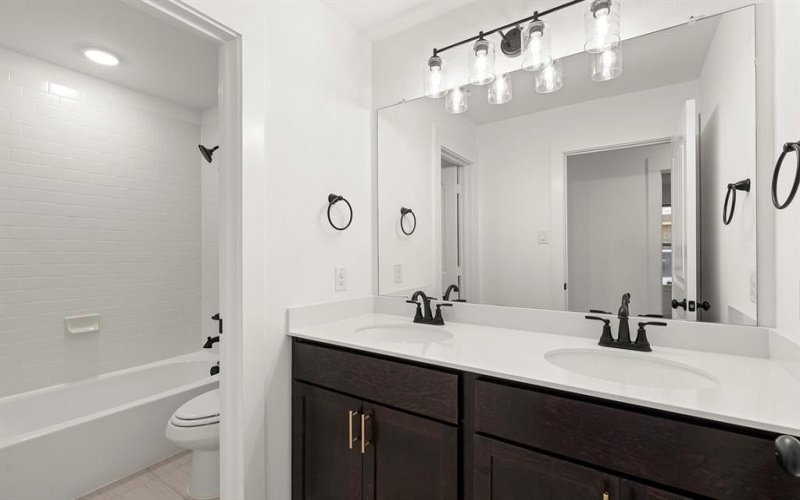 1417 Tipperary Drive, Celina, TX 75009, 3 Bedrooms Bedrooms, ,2 BathroomsBathrooms,Residential,For Sale,1417 Tipperary Drive,0,20991415