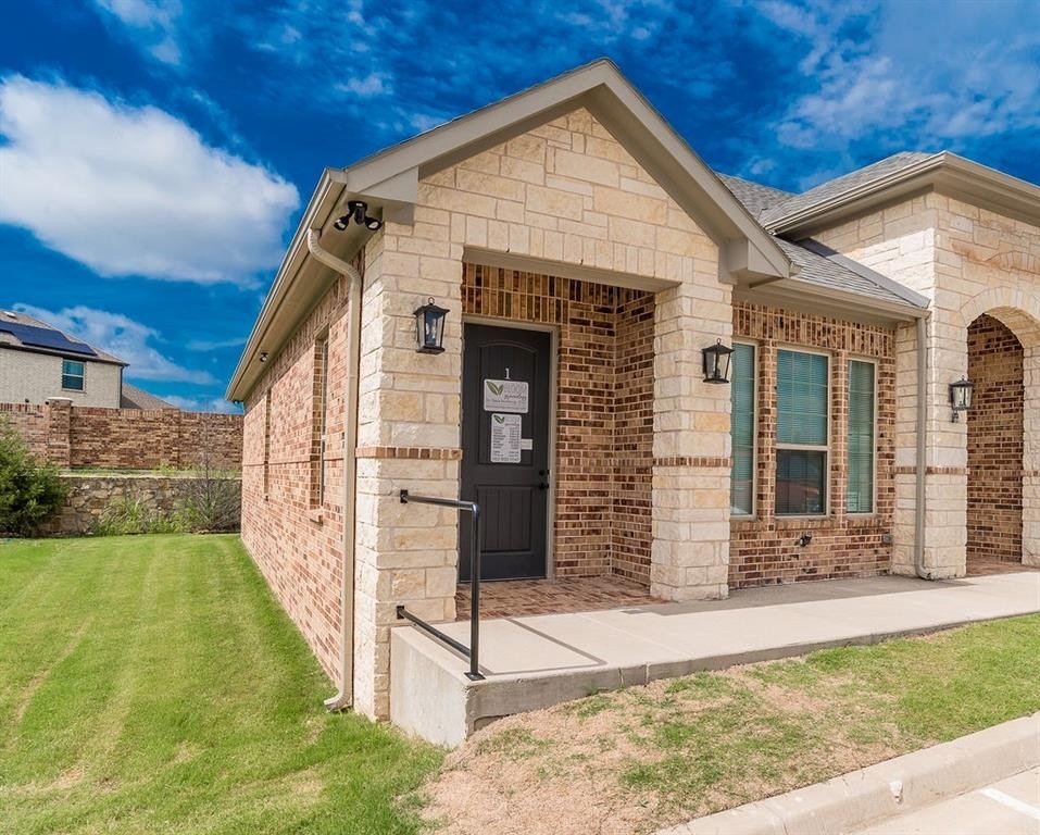 450 Hawkins Run Drive, Midlothian, TX 76065, ,Other,For Sale,450 Hawkins Run Drive,20991435