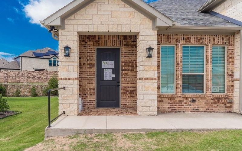 450 Hawkins Run Drive, Midlothian, TX 76065, ,Other,For Sale,450 Hawkins Run Drive,20991435