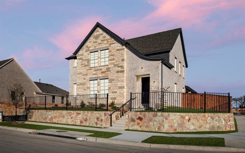 1436 Waterford Drive, Celina, TX 75009, 4 Bedrooms Bedrooms, ,3 BathroomsBathrooms,Residential,For Sale,1436 Waterford Drive,0,20991441