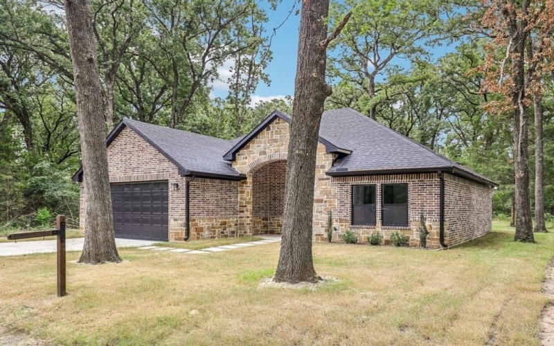 122 Quail Run Road, Trinidad, TX 75163, 3 Bedrooms Bedrooms, ,2 BathroomsBathrooms,Residential,For Sale,122 Quail Run Road,20991526