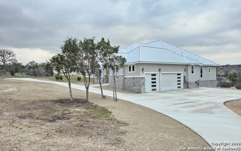 1501 Tramonto, New Braunfels, TX 78132, 4 Bedrooms Bedrooms, ,3 BathroomsBathrooms,Residential,For Sale,1501 Tramonto,1846978