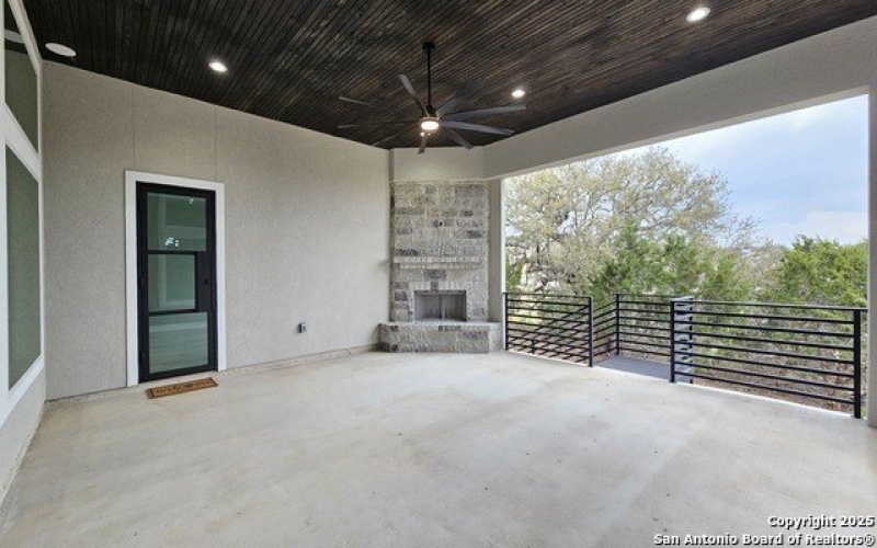 1501 Tramonto, New Braunfels, TX 78132, 4 Bedrooms Bedrooms, ,3 BathroomsBathrooms,Residential,For Sale,1501 Tramonto,1846978