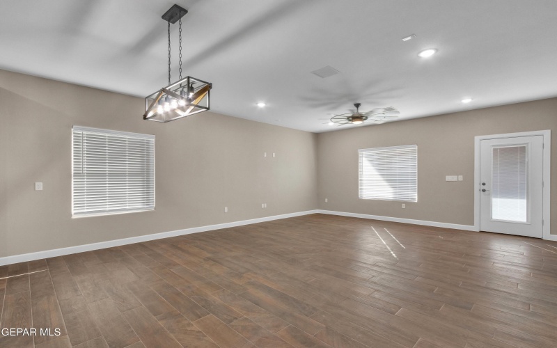 12341 Jack Vowell Way, El Paso, TX 79934, 4 Habitaciones Habitaciones , ,2 BañosBaños,Residential,En Venta,12341 Jack Vowell Way,925929