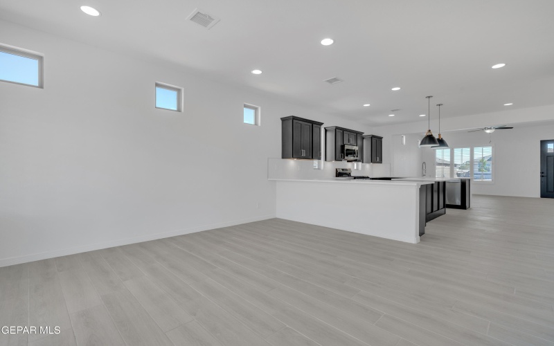14936 Hill Ridge Court, El Paso, TX 79938, 3 Habitaciones Habitaciones , ,2 BañosBaños,Residential,En Venta,14936 Hill Ridge Court,925936