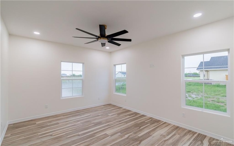 3515 Las Brisas Street, Edinburg, TX 75542, 3 Habitaciones Habitaciones , ,2 BañosBaños,Residential,En Venta,3515 Las Brisas Street,475375