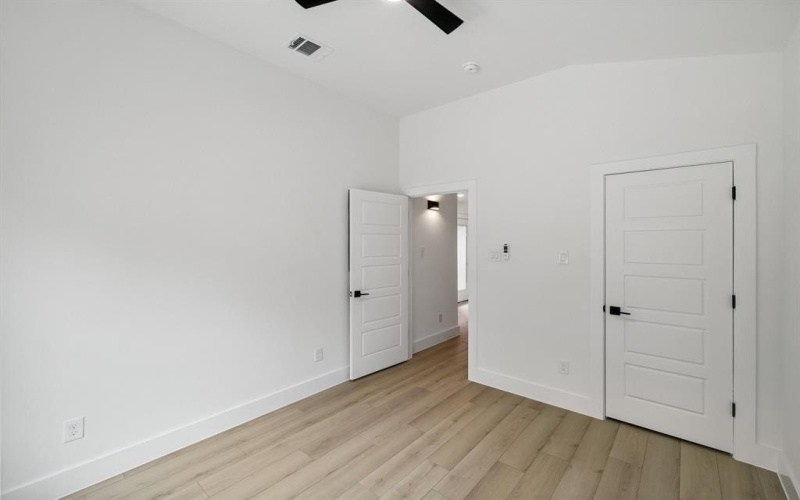 2509 Lowery Street, Dallas, TX 75215, 2 Bedrooms Bedrooms, ,2 BathroomsBathrooms,Residential,For Sale,2509 Lowery Street,20988740