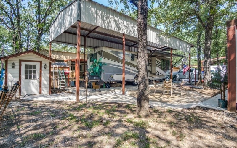 5709 Campfire Lane, Granbury, TX 76049, 1 Bedroom Bedrooms, ,1 BathroomBathrooms,Residential,For Sale,5709 Campfire Lane,20991772