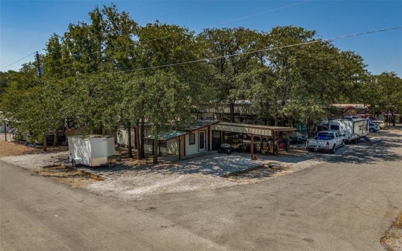 5709 Campfire Lane, Granbury, TX 76049, 1 Bedroom Bedrooms, ,1 BathroomBathrooms,Residential,For Sale,5709 Campfire Lane,20991772