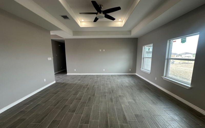 3270 Ethel Dr, Eagle Pass, TX 78852, 4 Bedrooms Bedrooms, ,2 BathroomsBathrooms,Residential,For Sale,3270 Ethel Dr,80960